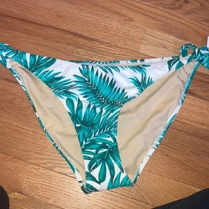 Old navy leaf bathing suit bottoms